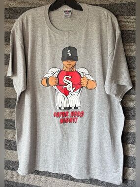 2015 Jerzees Chicago White Sox Super Hero Night Stadium Promotional T-Shirt XL